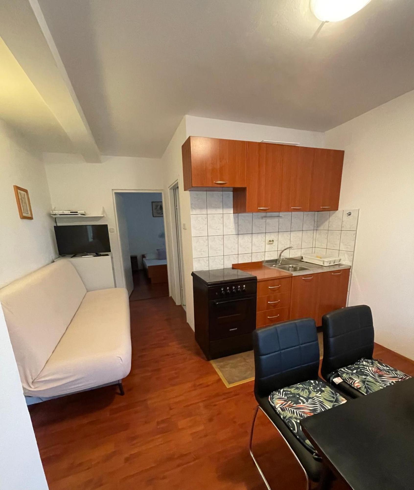 Apartmani Stambuk Mandre Esterno foto