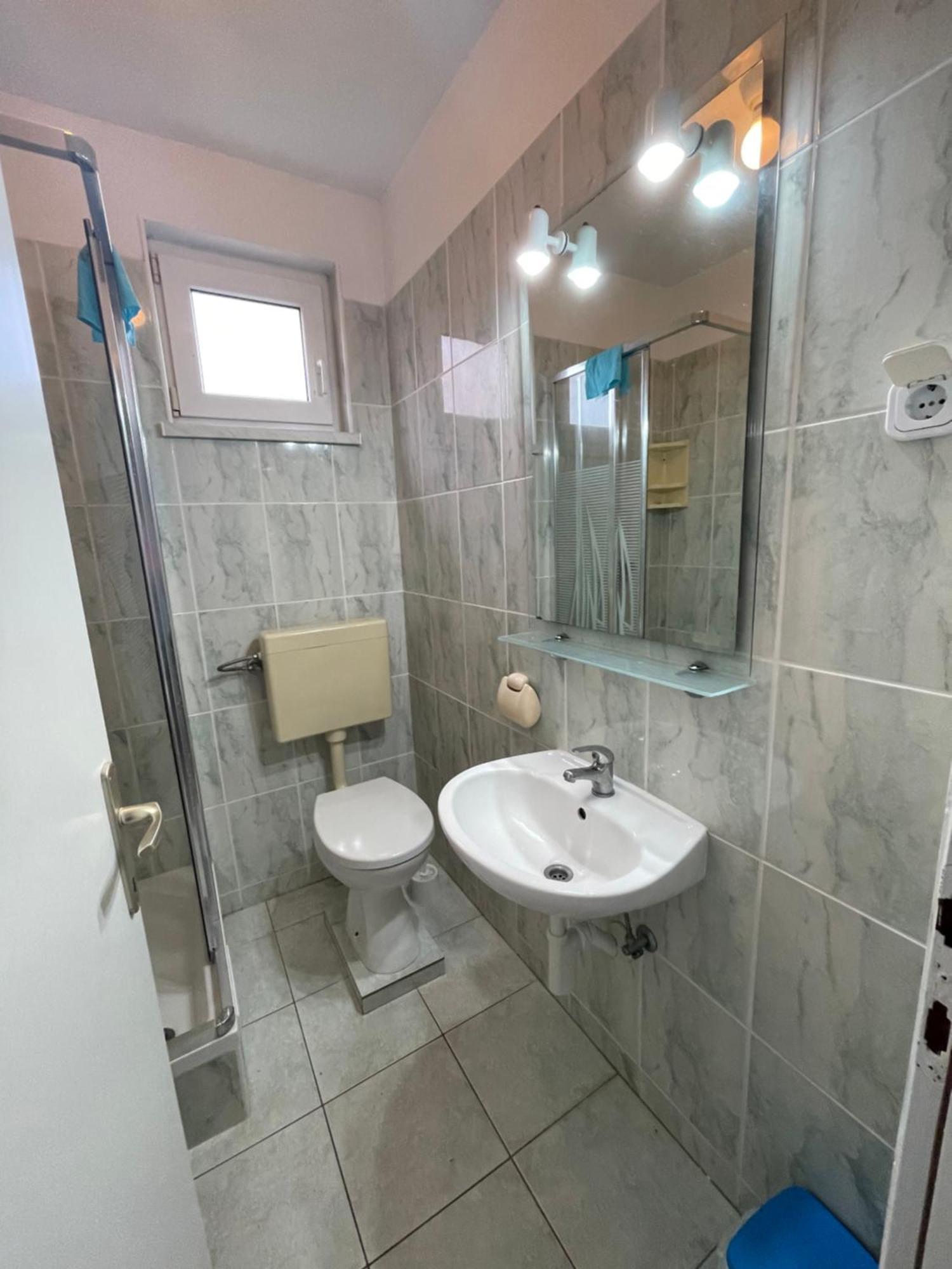 Apartmani Stambuk Mandre Esterno foto