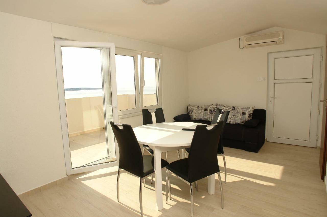Apartmani Stambuk Mandre Esterno foto