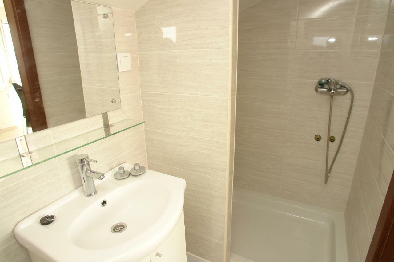 Apartmani Stambuk Mandre Esterno foto