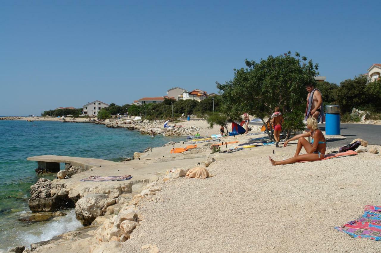 Apartmani Stambuk Mandre Esterno foto