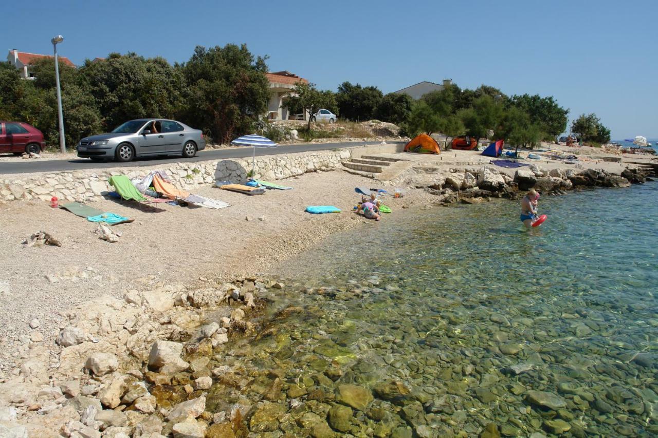 Apartmani Stambuk Mandre Esterno foto